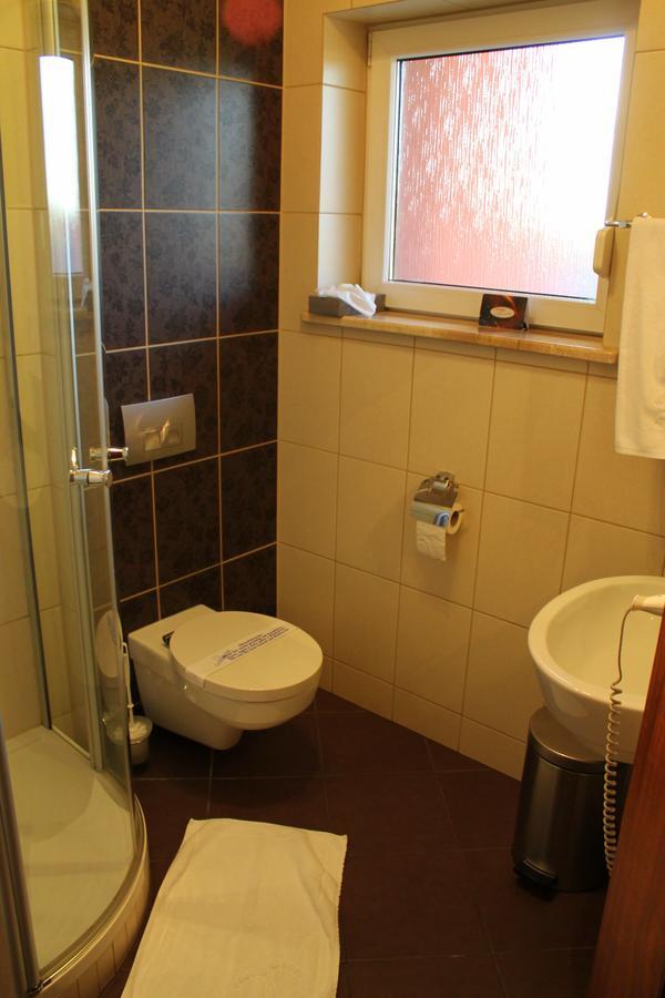 Hotel Linder Malnia Værelse billede